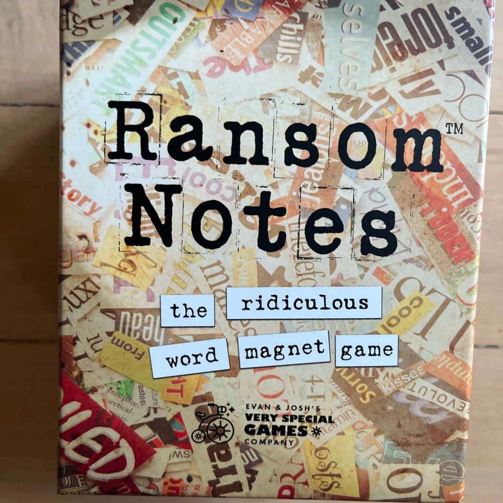 Magnetic Word Game with 255 Cards